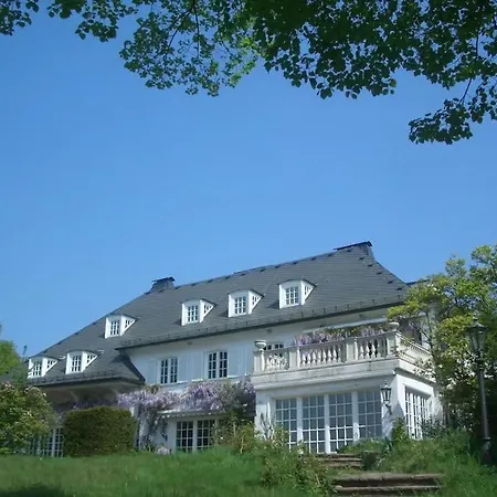 Villa Heckenfels Villa *